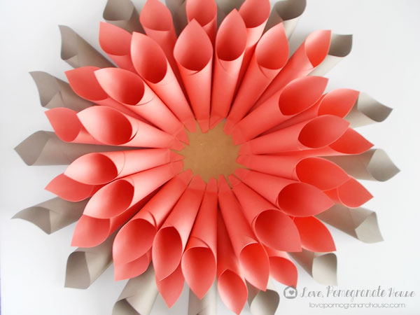 Paper Dahlia Věneček