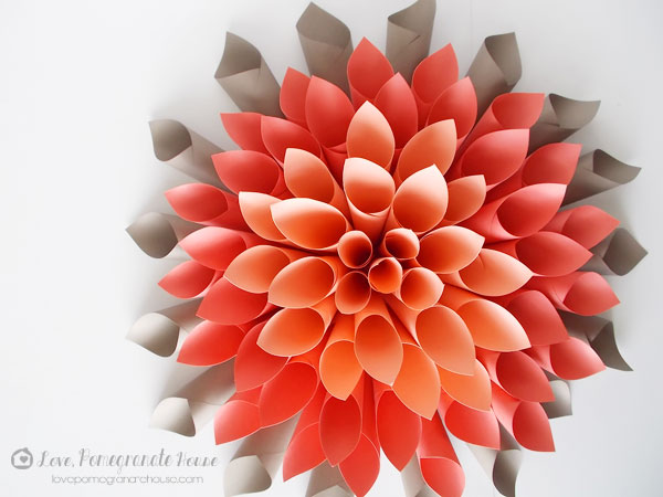 Paper Dahlia Věneček